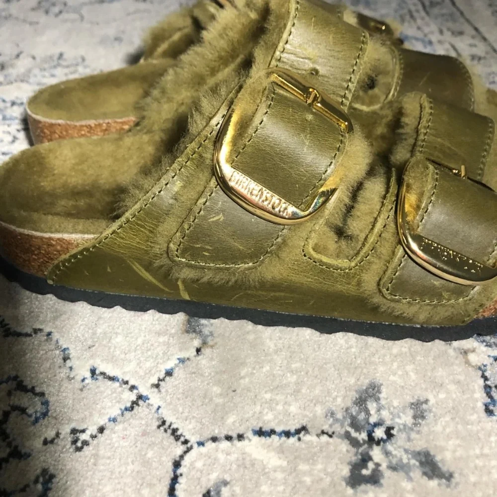 Birkenstock Arizona Big buckle Shearling sandal slide fur olive green